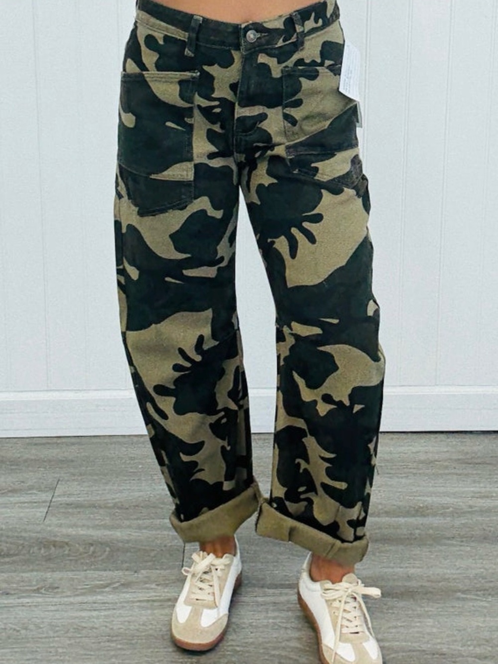 American Bazi Women's Camo Cargo barrel Pants - Olive/Black